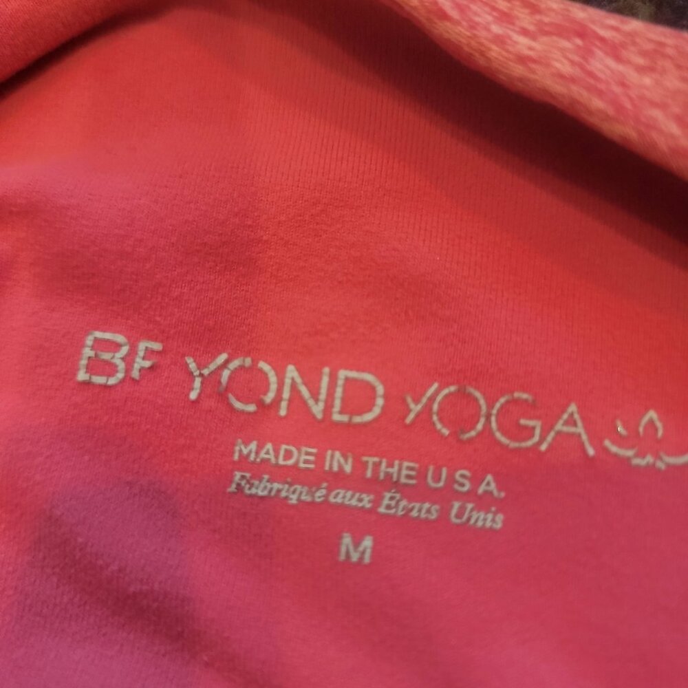 Beyond yoga bundle - Picture 7 of 16
